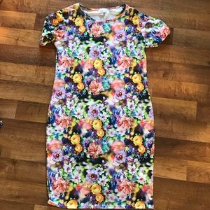 LuLaRoe Julia